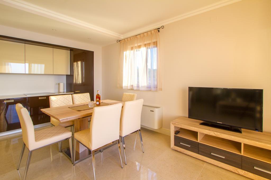 Luxury Apartments Villa Matea マリンスカ 部屋 写真