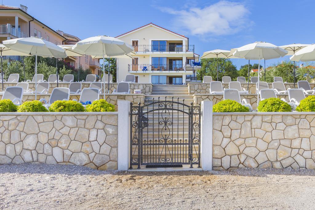 Luxury Apartments Villa Matea マリンスカ エクステリア 写真
