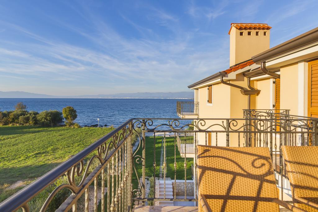 Luxury Apartments Villa Matea マリンスカ エクステリア 写真